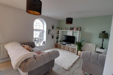 2 bedroom apartment for sale, Cirencester
