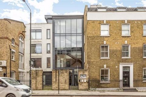 Flat 8, 17 Dock Street, London, E1 8LJ