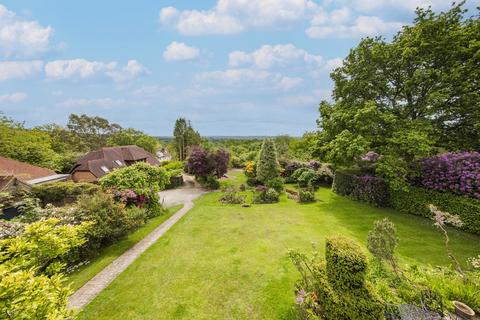 4 bedroom detached house for sale, Sweethaws Lane, Crowborough