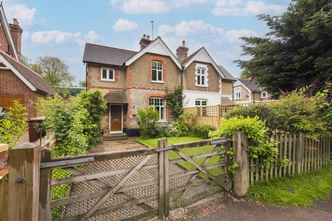 3 bedroom semi-detached house for sale, Eridge Road, Tunbridge Wells