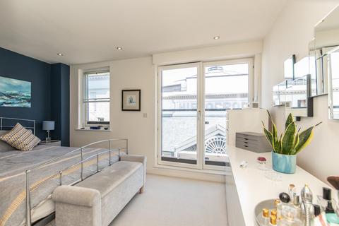 2 bedroom flat for sale, Middle Street, Brighton, BN1 2RP