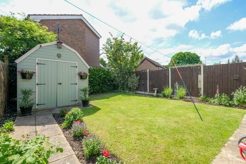 3 bedroom semi-detached house for sale, Darwin Close, Orpington