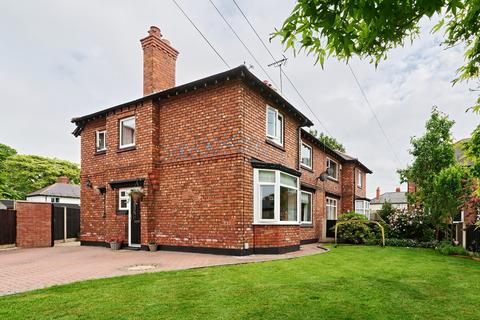 3 bedroom semi-detached house for sale, Compton Place, Chester CH4