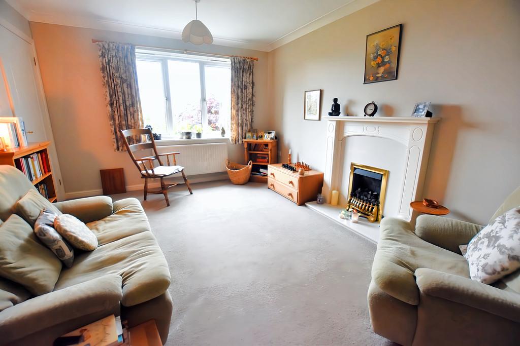 Ellam Piece, Cheswardine 2 bed detached bungalow for sale £260,000