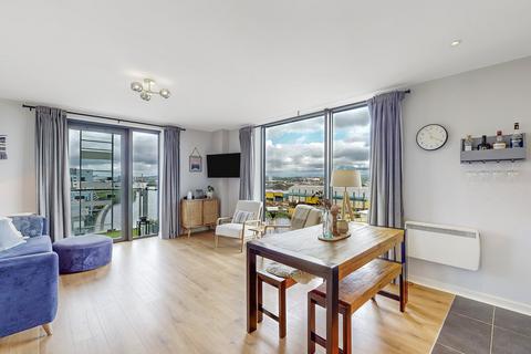 2 bedroom apartment for sale, Castlebank Place, Glasgow G11