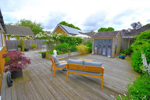 2 bedroom detached bungalow for sale, Edgehill Road, Doncaster DN2
