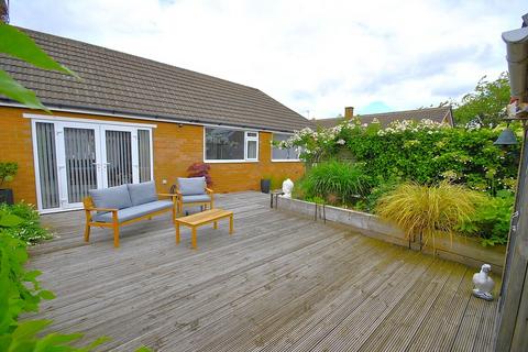 2 bedroom detached bungalow for sale, Edgehill Road, Doncaster DN2