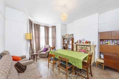 5 bedroom end of terrace house for sale, St. Andrew's Grove, Stoke Newington, London