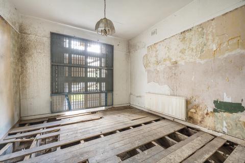 121 Dalston Lane, London, E8 1AL