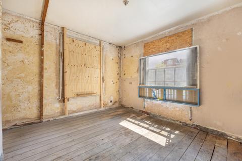 121 Dalston Lane, London, E8 1AL