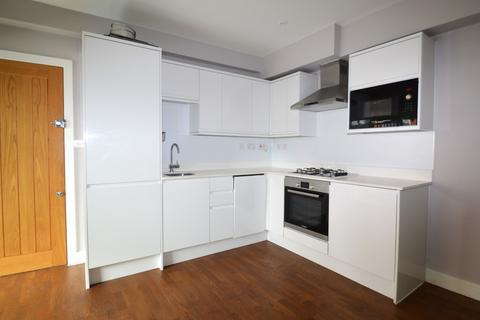 2 bedroom apartment to rent, White Hart Road, London