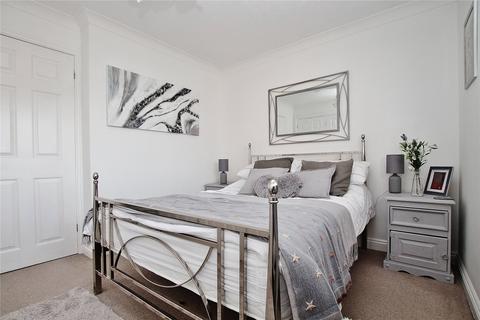 33 Acer Drive, West End, Woking, GU24 9XJ
