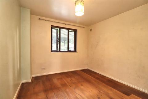 1 bedroom end of terrace house for sale, Perleybrooke Lane, Surrey GU21