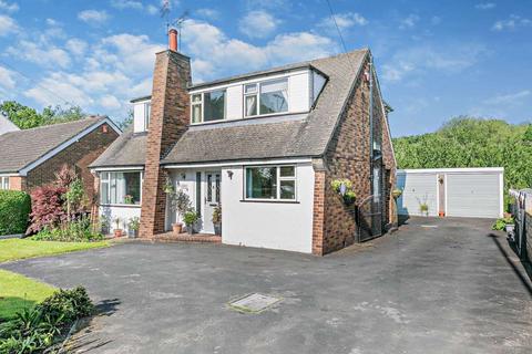 4 bedroom detached house for sale, Aberford Road, Stanley, Wakefield
