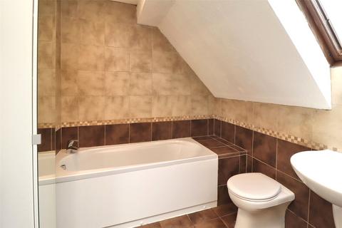 23 Badgers Close, Woking, GU21 3JF