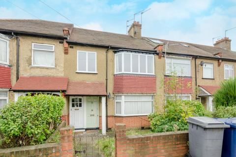 3 bedroom flat to rent, Oakleigh Road North, Finchley, London, N20