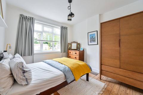 2 bedroom maisonette for sale, Buller Close, Peckham, London, SE15