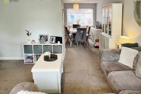 232 Farnborough Road, Birmingham, B35 7NL