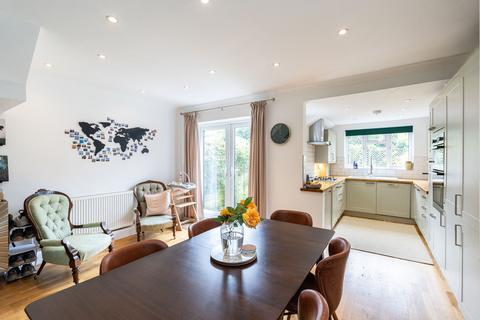 23 Myrtle Road, Dorking, RH4 1DQ