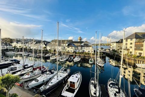 2 bedroom penthouse to rent, Pelham Court, Falmouth TR11