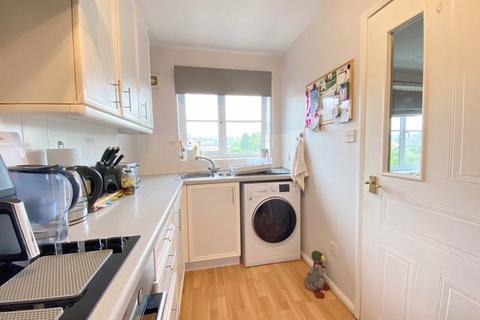 2 bedroom maisonette for sale, Camellia Drive, Warminster