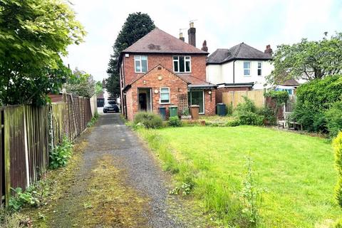 106 Lichfield Road, Bloxwich, Walsall, WS3 3LY