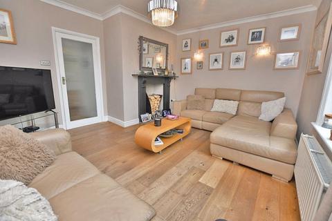 4 bedroom semi-detached house for sale, Linton Road, Maidstone