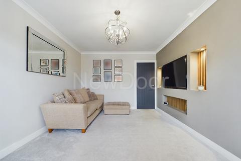 10 Fleming Road, Bishopton, PA7 5HW