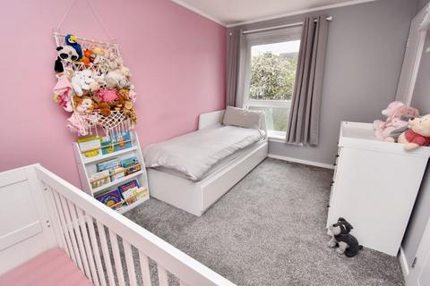 63 Broomlands Road, Cumbernauld, Glasgow, G67 2PU