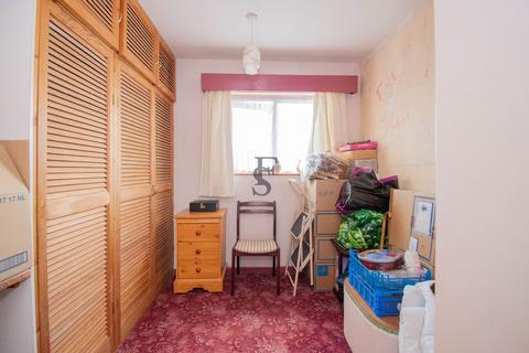 16 Briar Road, Leicester, LE5 2HA