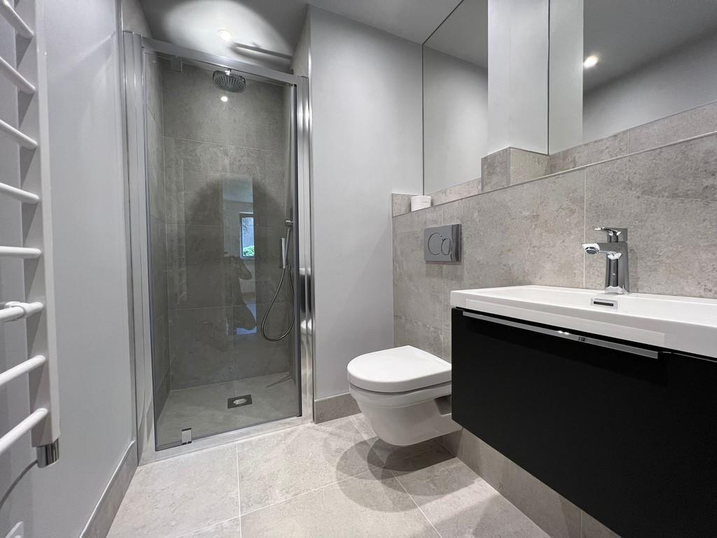 Ensuite Shower Room