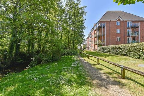 2 bedroom flat for sale, The Lamports, Alton