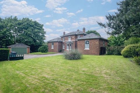 4 bedroom detached house for sale, Coulter Lodge, Coulter Lane, Burntwood, WS7 9DX