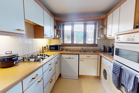 2 bedroom detached bungalow for sale, 6 Stannary Place, Chagford, Devon