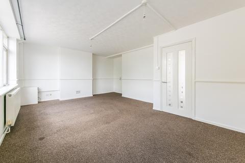 3 bedroom maisonette to rent, Ellenbrook Green, Ipswich, IP2