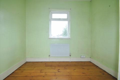 79 Queens Road, New Malden, KT3 6BY