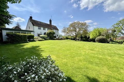 4 bedroom detached house for sale, Hawks Hill, Bourne End SL8