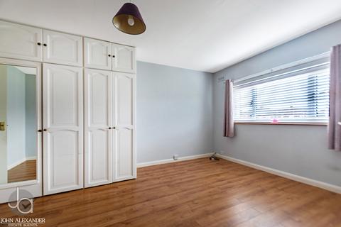 20 Cape Close, Colchester, CO3 4LX