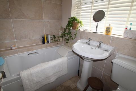 58 Bronte Drive, Oakworth, Keighley, BD22 7LX