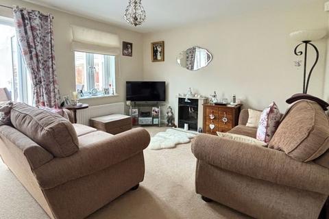 5 Boughton Way, Gloucester, GL4 4PG