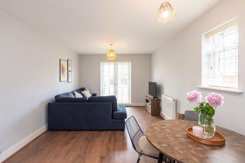 1 bedroom apartment for sale, Sherbrooke Way, Worcester Park, KT4