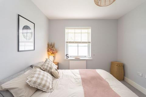 1 bedroom apartment for sale, Sherbrooke Way, Worcester Park, KT4
