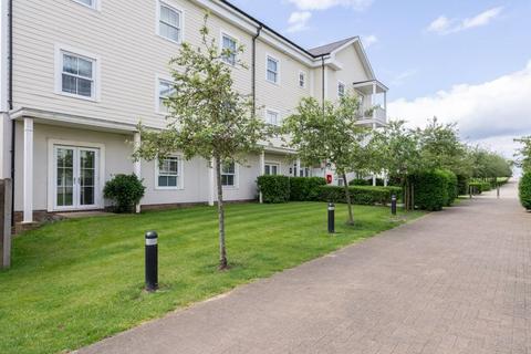 1 bedroom apartment for sale, Sherbrooke Way, Worcester Park, KT4