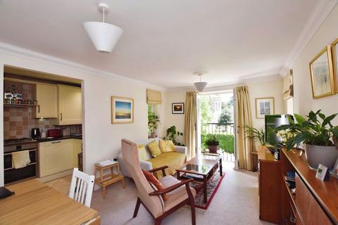 2 bedroom retirement property for sale, Florence Court, Wilton                                                  *OVER 55's*VIDEO TOUR*