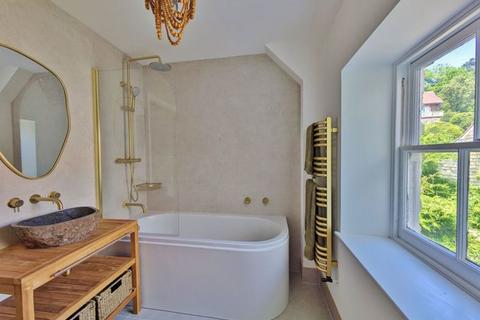 21 Lee Road, Lynton, EX35 6BP