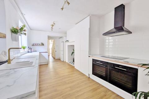 21 Lee Road, Lynton, EX35 6BP