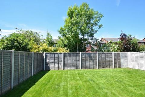 8 Bishops Way, Worminghall, Aylesbury, HP18 9GG
