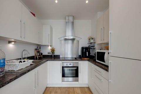 1 bedroom flat for sale, Bawley Court, 1 Magellan Boulevard, London