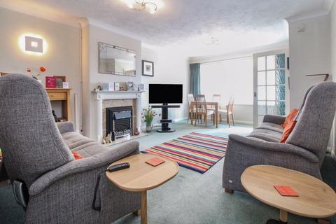 130 Brookfield Road, Bedford, MK41 9LL