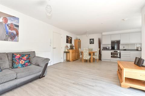3 bedroom ground floor flat for sale, Chine Avenue, Shanklin, Isle of Wight